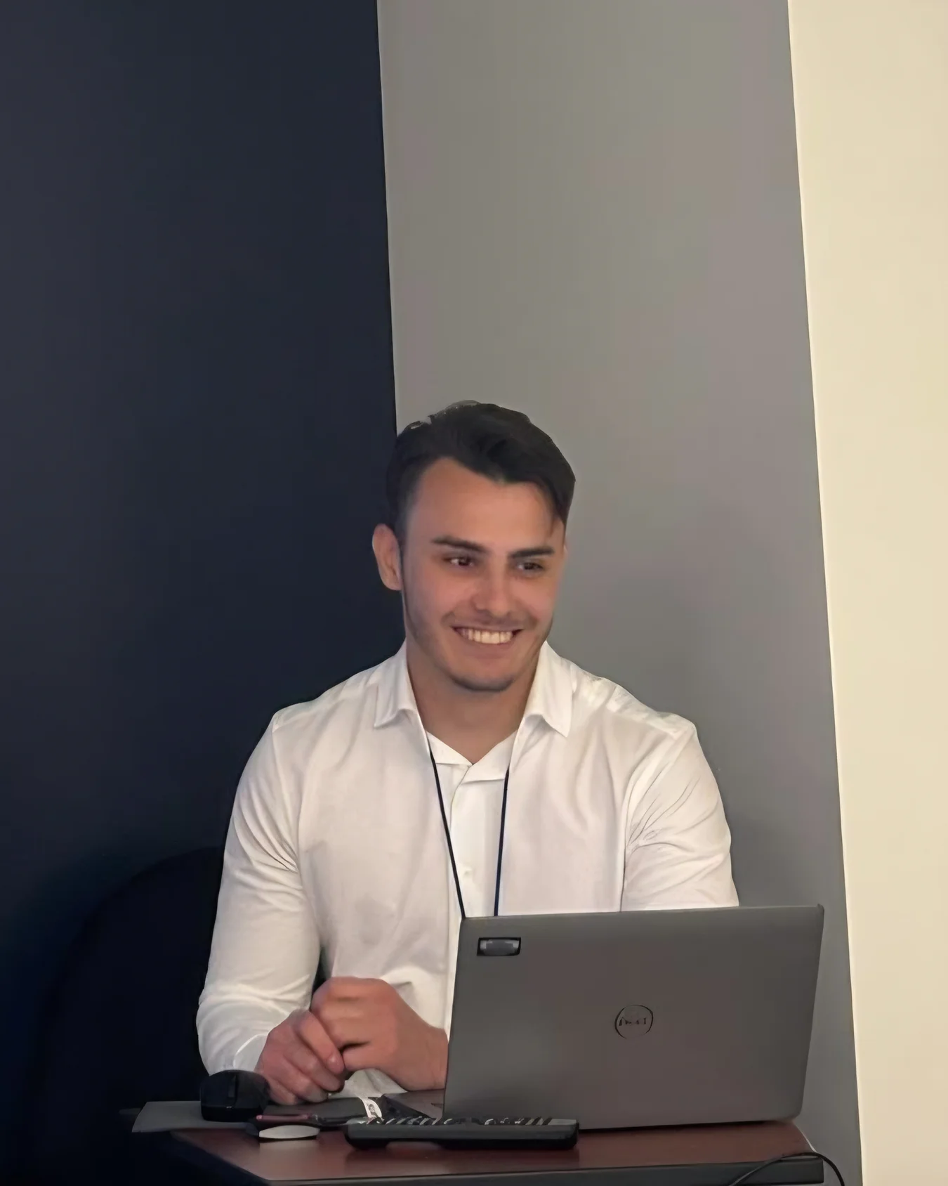Alexandru Jungean working at his desk